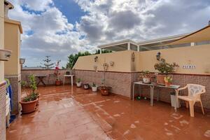 3 Bedroom Apartment - Valle de San Lorenzo - Edificio J. J. Paca (0)