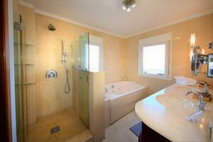 7 Bedroom Villa - Puerto de la Cruz (0)