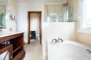 7 Bedroom Villa - Puerto de la Cruz (2)