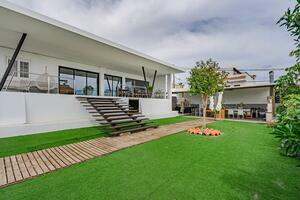 9 Bedroom Villa - Arona (3)