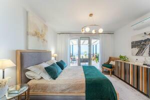 Luxe 4 slaapkamers Villa -  La Caleta (3)
