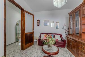 Casa de 3 dormitorios - El Tanque (1)