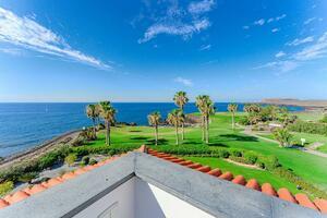Seafront 5 Bedroom Villa - Amarilla Golf (1)