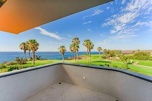 Seafront 5 Bedroom Villa - Amarilla Golf (3)