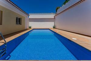 5 Bedroom Villa - Santa Úrsula (0)