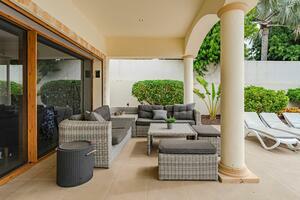 5 Bedroom Villa -  La Caleta (1)