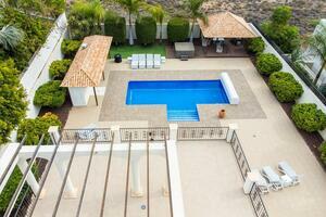 5 Bedroom Villa -  La Caleta (3)