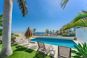Villa de 4 dormitorios -  La Caleta (3)