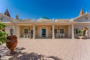 Luxury 7 Bedroom Villa - San Eugenio Alto - Villa Esther (1)