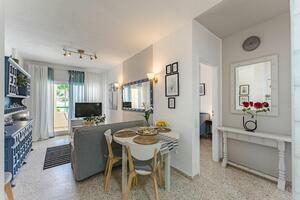 Seafront 1 Bedroom Apartment - Los Cristianos - Costamar (1)