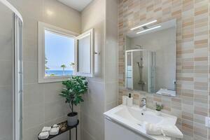 Seafront 1 Bedroom Apartment - Los Cristianos - Costamar (1)