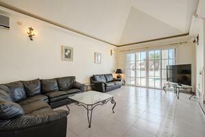 Villa de 3 dormitorios - Callao Salvaje (0)