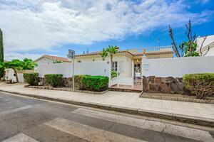 Villa de 3 dormitorios - Callao Salvaje (1)