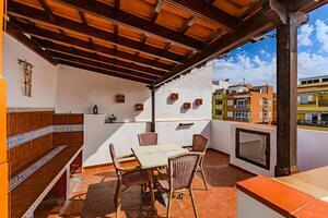 Edificio de 5 dormitorios - Playa San Juan (2)