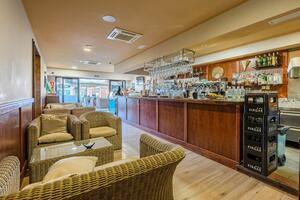 Business -  La Caleta (3)