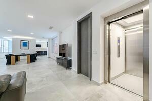 6 Bedroom Villa -  La Caleta (1)