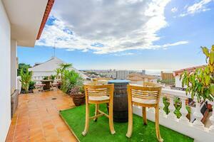 6 Bedroom Villa - San Eugenio Alto (0)