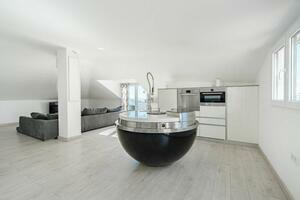 6 Bedroom Villa - San Eugenio Alto (2)