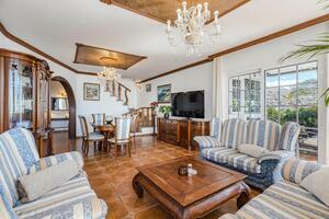 Villa di 6 Camere - Los Menores (0)