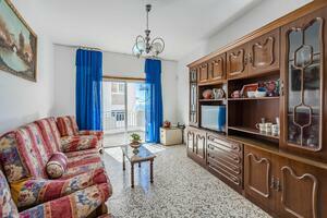 5 slaapkamers Gebouw - Armeñime (3)