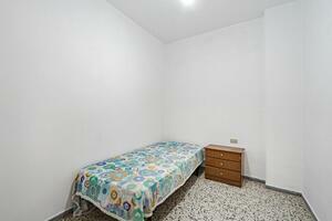 5 slaapkamers Gebouw - Armeñime (0)