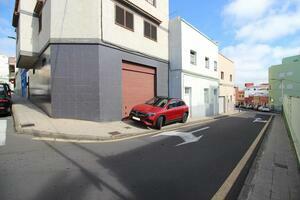 12 Bedroom House - La Laguna (0)