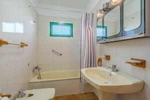 4 Bedroom House - Tejina (0)