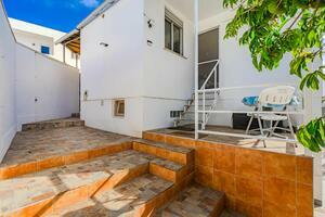 Casa di 5 Camere - Buzanada (1)