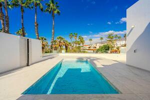 Luxury 3 Bedroom Villa - San Eugenio Alto (2)