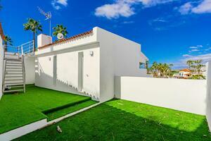 Luxury 3 Bedroom Villa - San Eugenio Alto (2)