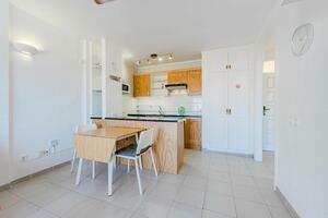Apartamento de 1 dormitorio - San Eugenio Alto (2)