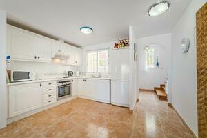 2 Bedroom Bungalow - Torviscas Alto - Roque del Conde (3)