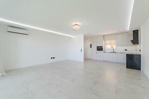 Luxury 3 Bedroom Apartment - San Eugenio Alto - La Baranda (0)