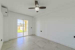 Luxury 3 Bedroom Apartment - San Eugenio Alto - La Baranda (0)