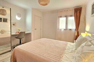 Apartamento de 2 dormitorios - San Eugenio Alto (1)