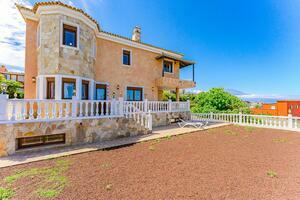 4 Bedroom Villa - Tacoronte (3)