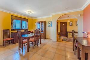4 Bedroom Villa - Tacoronte (0)