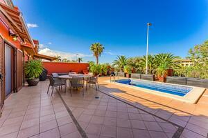 Luxury 3 Bedroom Villa -  Bahía del Duque - Villas del Duque (2)