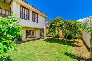 6 slaapkamers Villa - La Laguna (0)