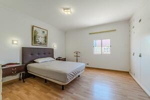 6 slaapkamers Villa - La Laguna (2)