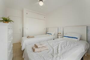 Villa di 3 Camere - El Madroñal (1)