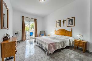Appartement de 2 chambres - Valle de San Lorenzo (0)