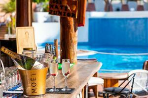 Business - Playa Paraíso (0)