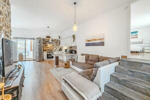 Apartamento de 3 dormitorios - Tijoco Bajo (0)