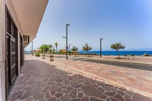 Business - Playa San Juan (1)