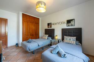 Villa de 8 dormitorios - Golf del Sur (1)