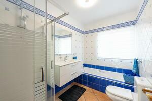 Villa de 8 dormitorios - Golf del Sur (3)