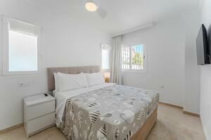 Villa mit 3 Schlafzimmern - Playa Paraíso - Parque Paraiso (0)