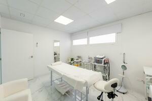 Business - Torviscas Bajo (3)