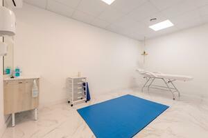 Business - Torviscas Bajo (1)